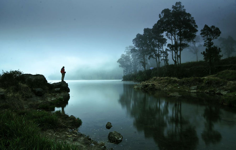 Lake Segara Anak an altitude 2641 meter of Mount Rinjani